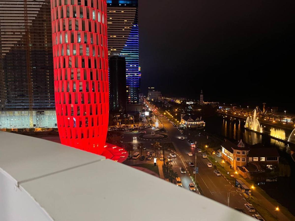 Gq Apartments On First Line Batumi Kültér fotó