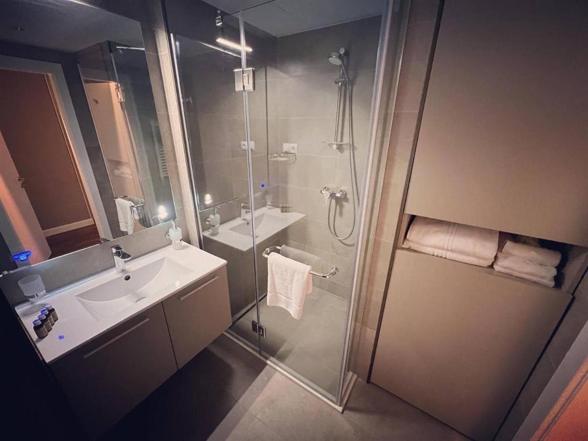 Gq Apartments On First Line Batumi Kültér fotó