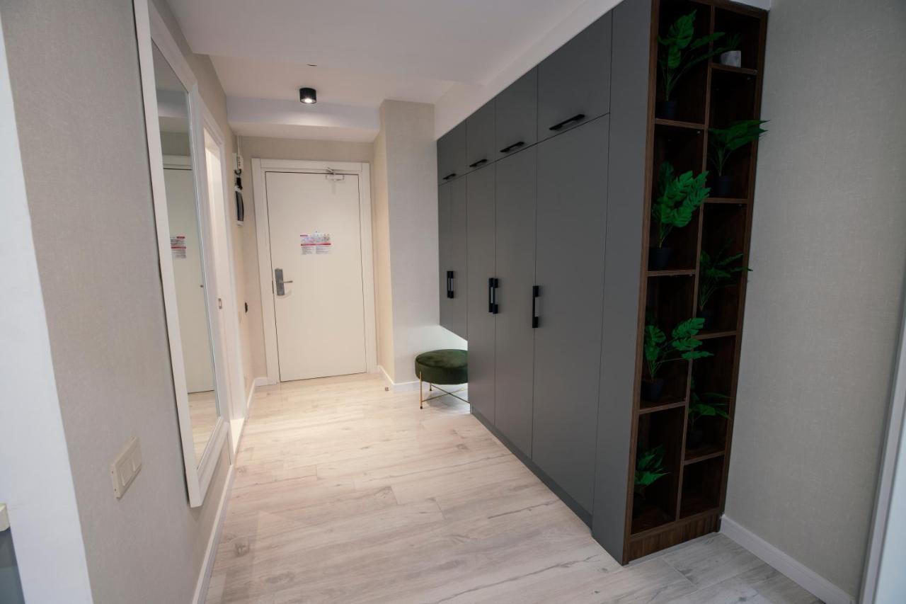 Gq Apartments On First Line Batumi Kültér fotó